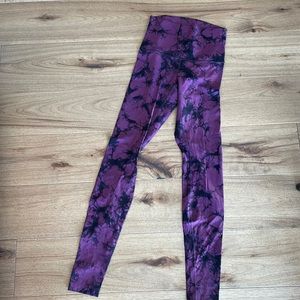 lululemon athletica Purple & Black Tie-Dye Leggings